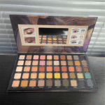 Igoodco 50 Color Eyeshadow Palette