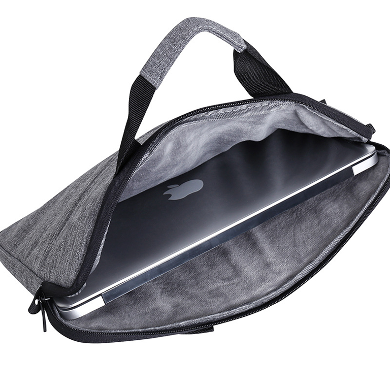 Stay stylish and organized with this sleek and durable laptop bag.